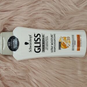 Brand New SCHWARZKOPF GLISS ULTRA MOISTURE SHAMPOO